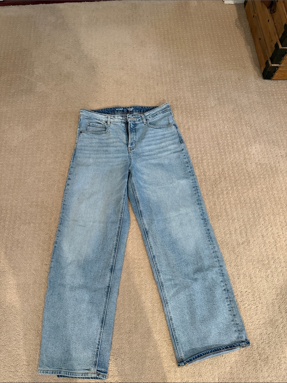 Old Navy Light Wash Wide-Leg Jeans